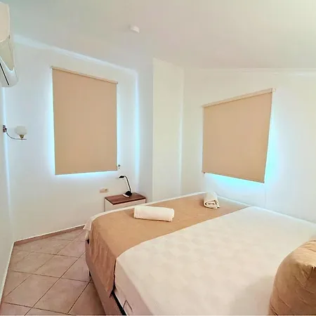 Fethiye-calis'ta 5 Yatak Odali 10 Kisilik Coral 3 *
