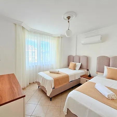Fethiye-calis'ta 5 Yatak Odali 10 Kisilik Coral 3 *